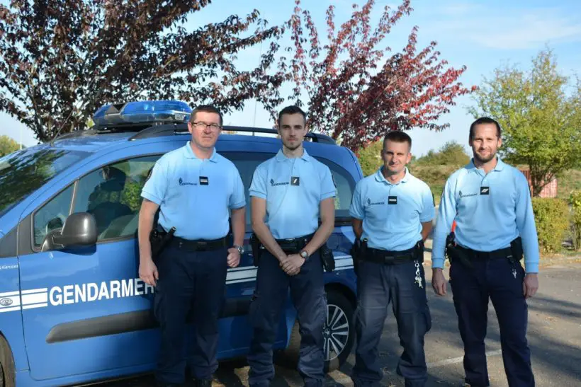 Questembert Trois Nouveaux Gendarmes à La Brigade Les Infos Du Pays Gallo 